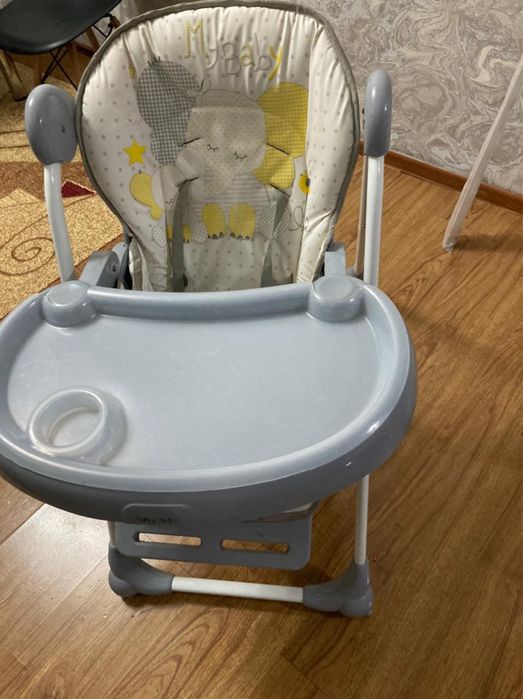 Детское кресло для кормления