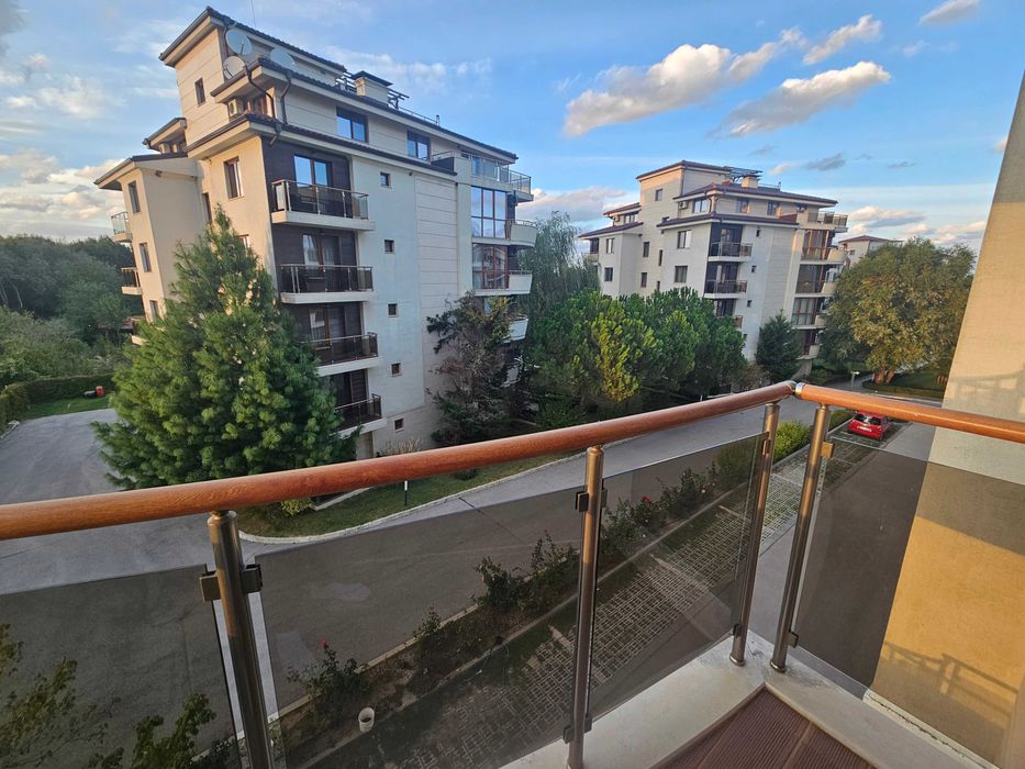 Дава се под наем Двустаен апартамент в с. Шкорпиловци, Област Варна - 87 кв.м за 98350.44 € - Снимка #20