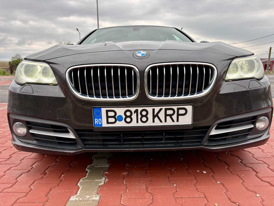 BMW Seria 5 F10/520d/Automat/4 Butoane