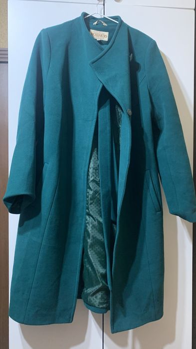 Пальто продается