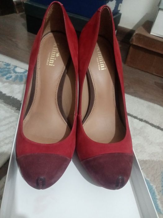 Замонавий аёллар туфлиси