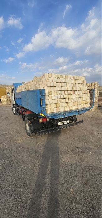 Pishgan Teshikli termo g'isht