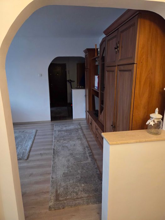 Apartament cu 2 camere+Garaj caramida
