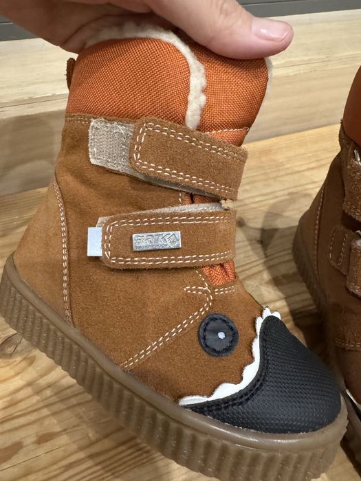 Зимние  ботиник Bartek 24 размер
