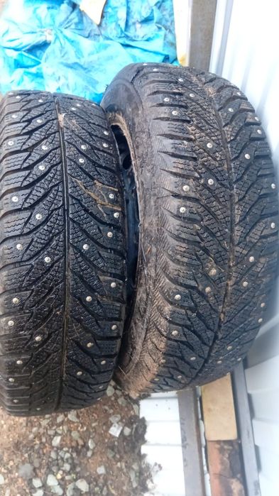Продам шины комплект.  Дөңгелек сатылады