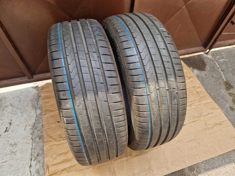 2 Hankook R17 215/55
летни гуми 
DOT1222