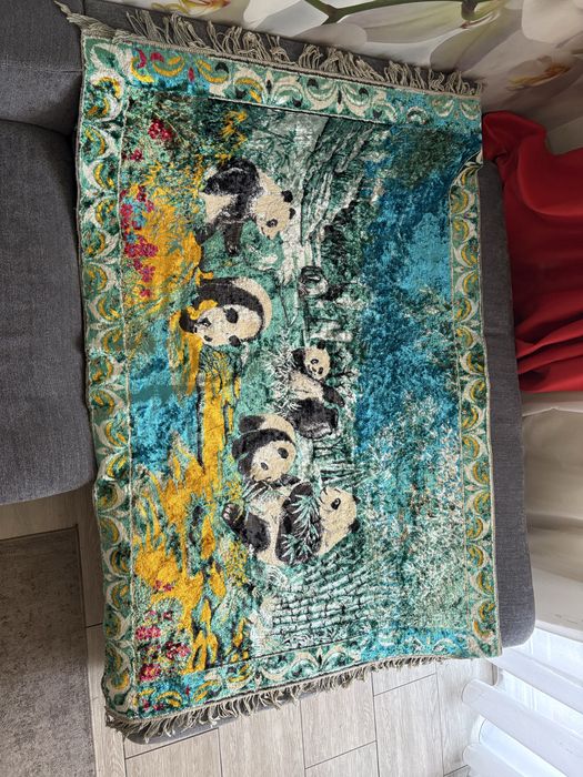 Carpetă de perete cu panda – 167 × 120 cm – stare ca nouă