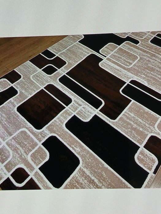 Продам ковер новый