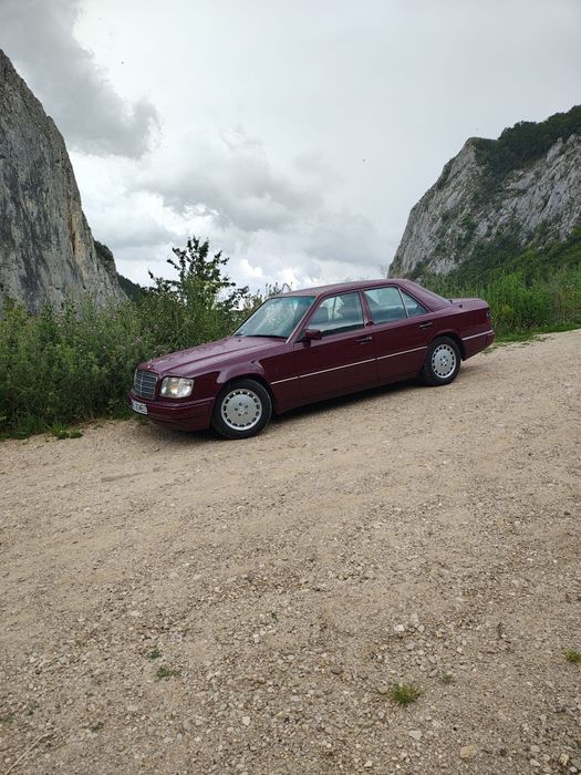 Închiriez mașină evenimente, mașină de epocă, nuntă, filmări,