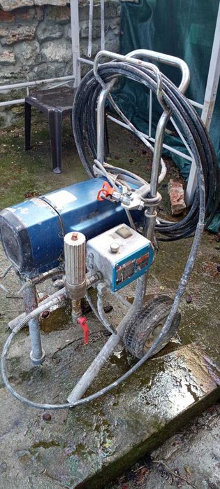 Машина за боядисване GRACO ULTRA 1000