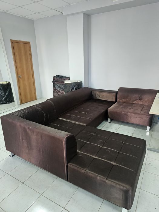 Продаем диван срочно