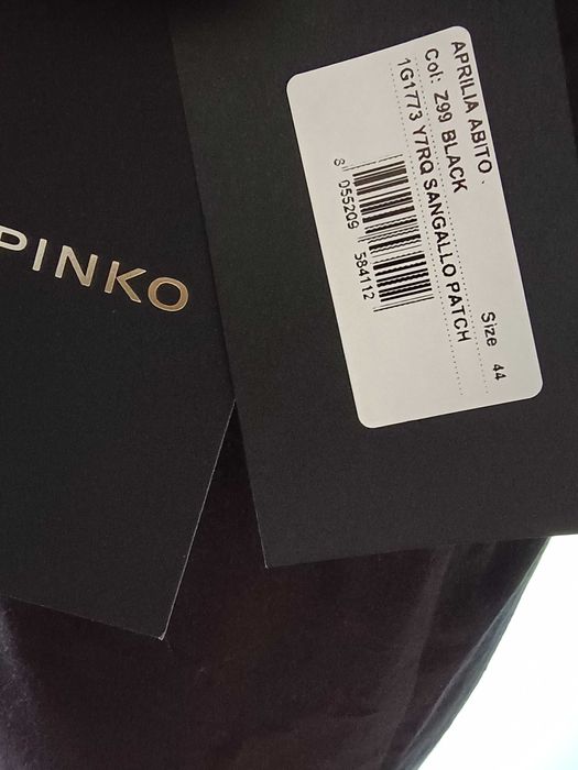 Rochie noua Pinko