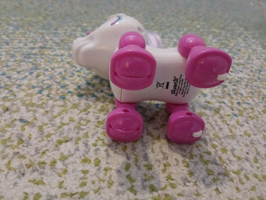 Детска играчка робот еднорог