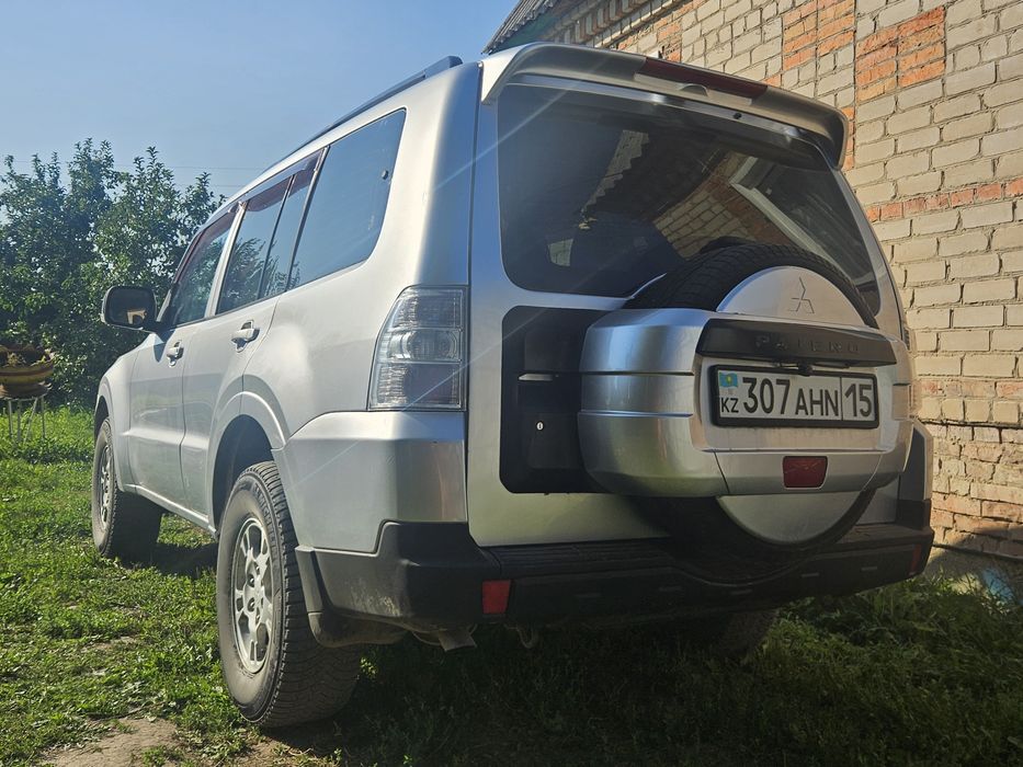 Продам Mitsubishi Pajero