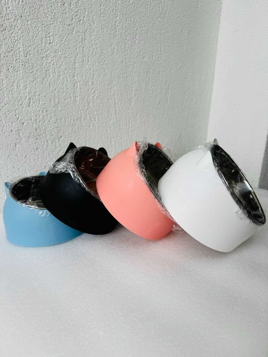 Купичка за храна за котки - различни цветове