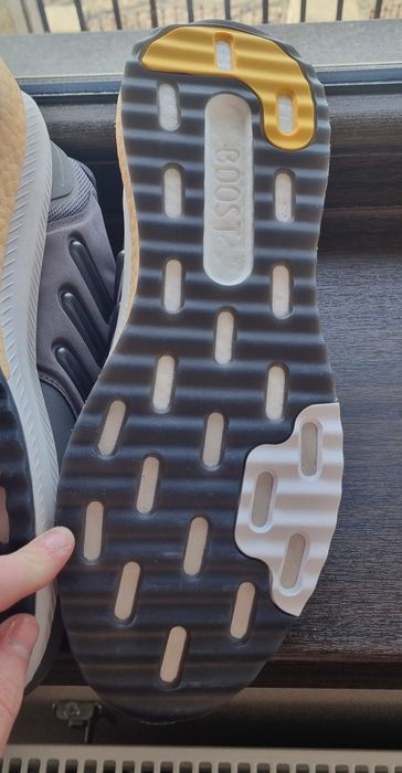 Adidasi NOI Adidas