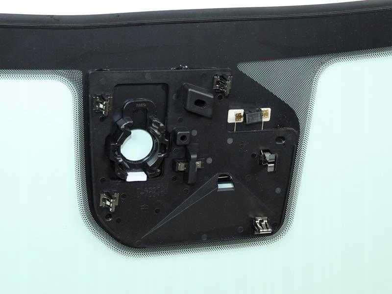 Предно стъкло JEEP GRAND CHEROKEE WL 2022  КАМЕРА + отопление