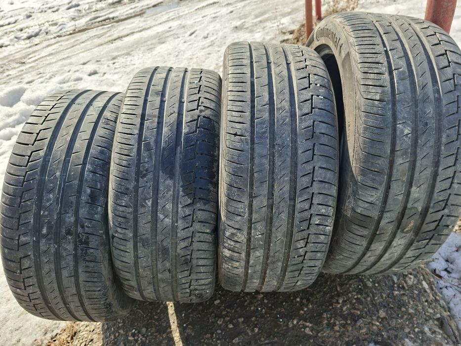 Продам шины. 235/45/18 континенталь