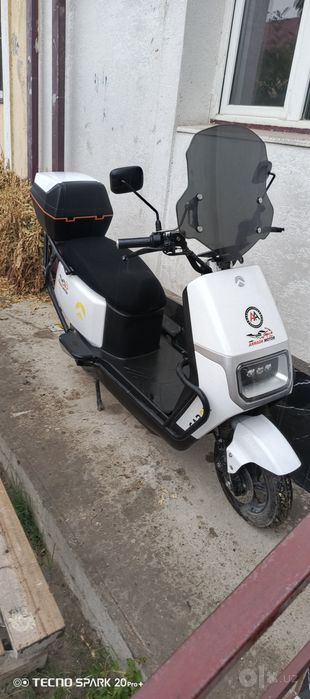Skuter sotiladi holati yaxshi