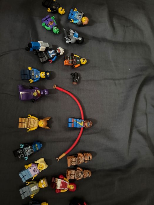 Lego mini figures