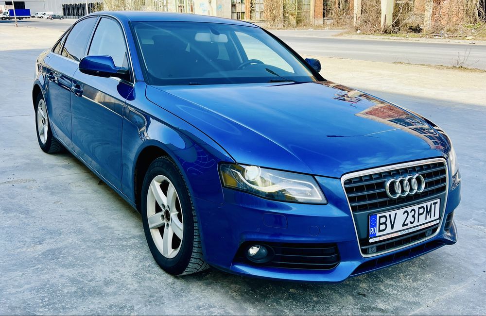Vând Audi A4 B8 2012 Albastru 160cp