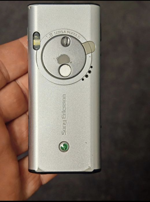 Sony Ericsson K600i