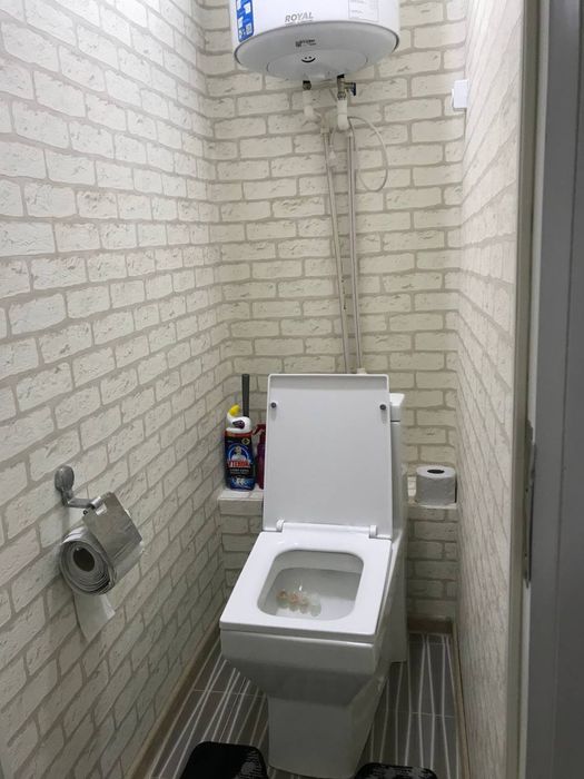 Продаю 4 ком 5 этаж