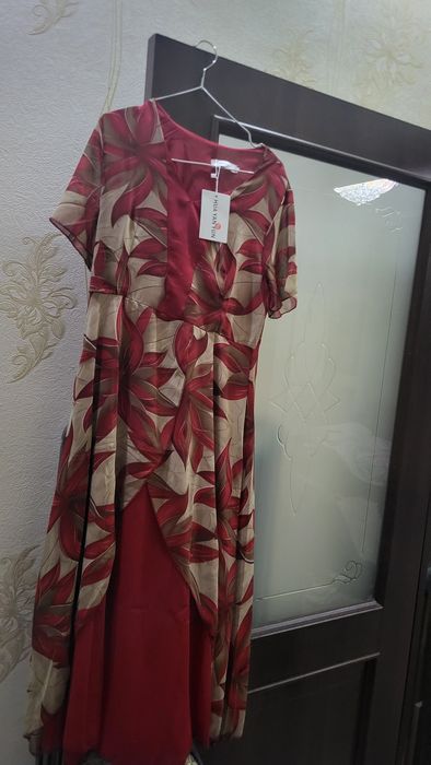 Женская одежда платье