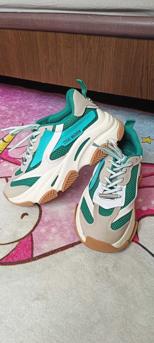 Steve Madden dama 37