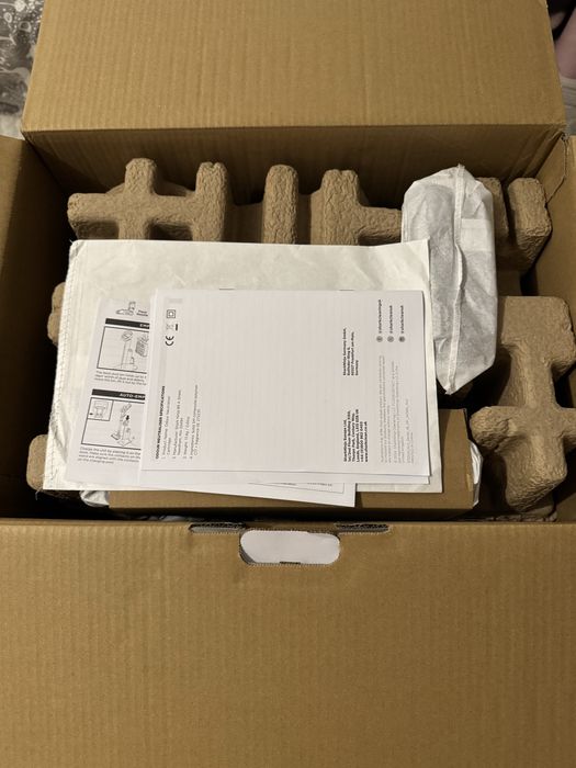 Aspirator Shark , model PowerDetect Clean & Empty Vacuum