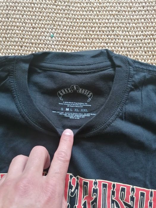 Tricou original Guns N’ Roses SKULL by Bravado, mărime M (Medium) bărbați negru, nou sigilat nefolosit, oficial licențiat, 100% bumbac, colecție rock
