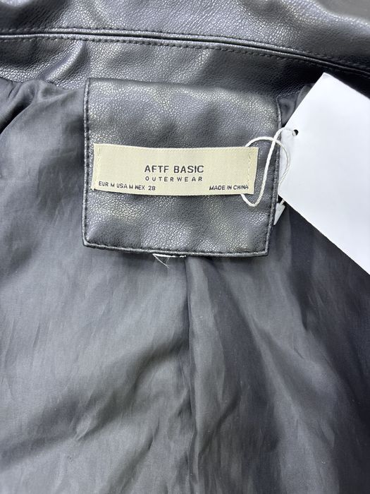 Жилетка из эко кожи