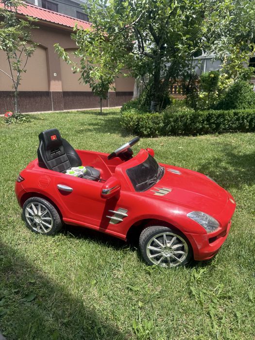 Detskiy Mercedes bens sotiladi