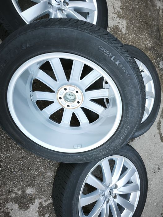 19" оригинални алуминиеви джанти за Volvo.