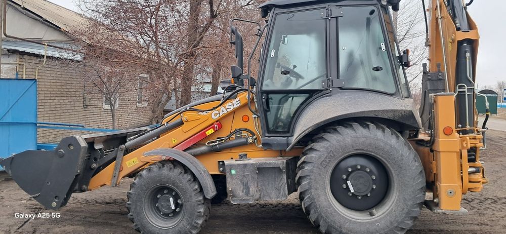 Услуги экскаватора погрузчика