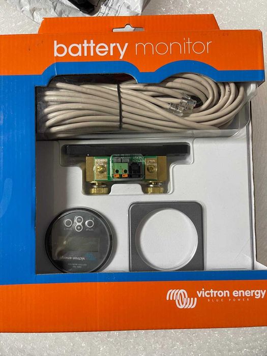 Monitor de baterie Victron Energy BMV-702, negru