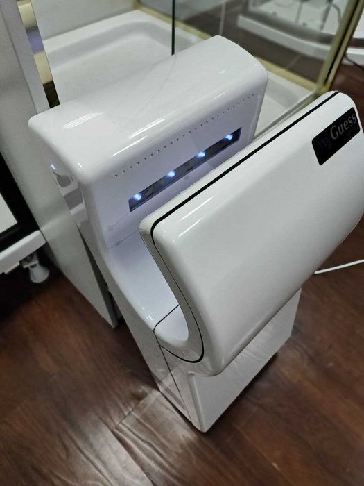 Сушилка для рук MyGuess / Qo'l quritgich MyGuess