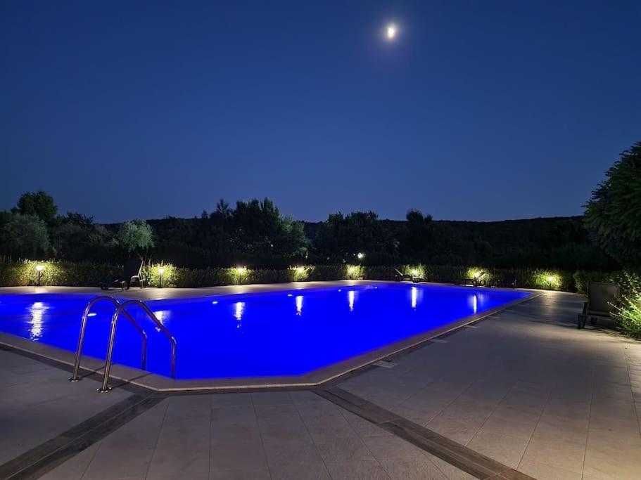 Продава се Едностаен апартамент в с. Шкорпиловци, Област Варна - 38 кв.м за 922 €/кв.м - Снимка #7