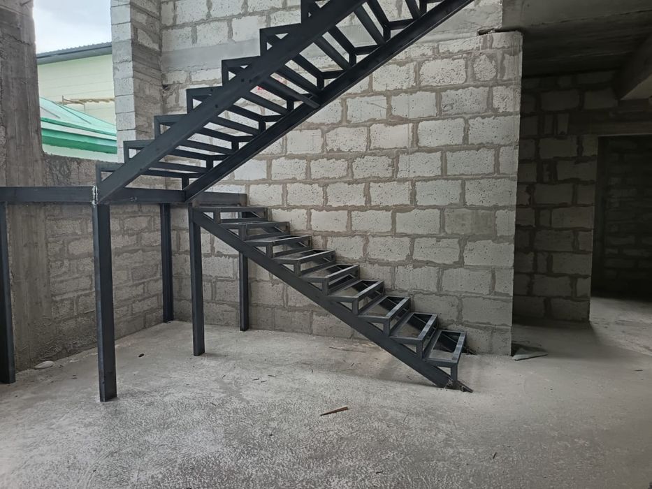 Лестницы каркас 200 000 тг