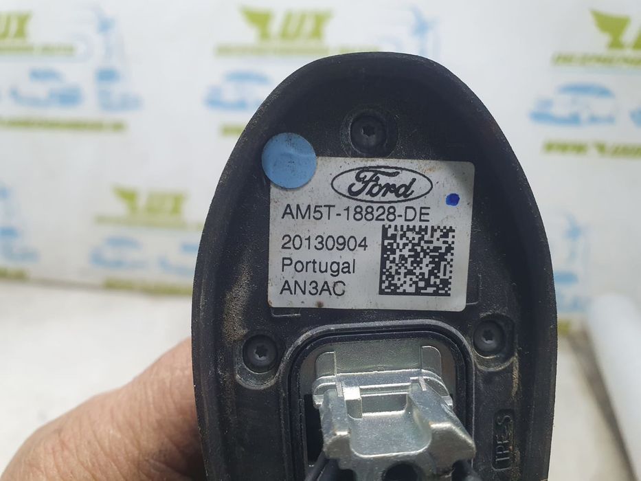 Antena radio 18828-DE Ford Focus 3 (2011 - 2015) 1.6 tdci 1.6 tdci ngdb