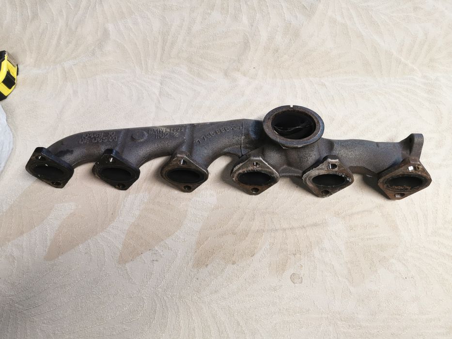 Изпускателен колектор за BMW e60 e61 231 коня