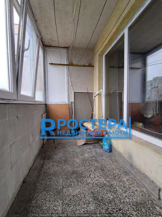 Продава се Тристаен апартамент в Търговище, Запад 2 - 78 кв.м за 621 €/кв.м - Снимка #15