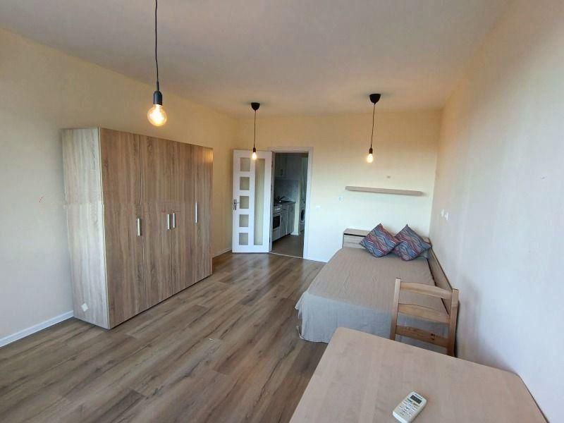 Дава се под наем Едностаен апартамент в София, Младост 3 - 38 кв.м за 348.84 € - Снимка #2