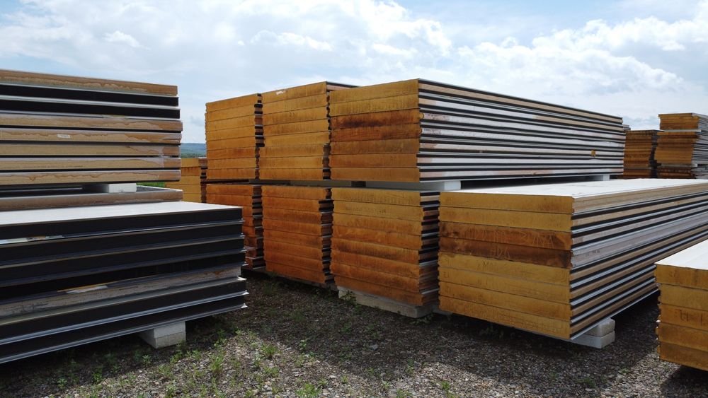 Panouri termoizolante tip sandwich 12-16cm - direct din depozit