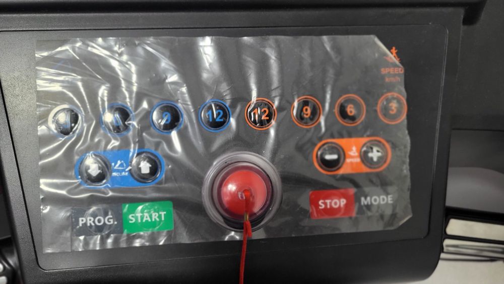 Продам беговую дорожку