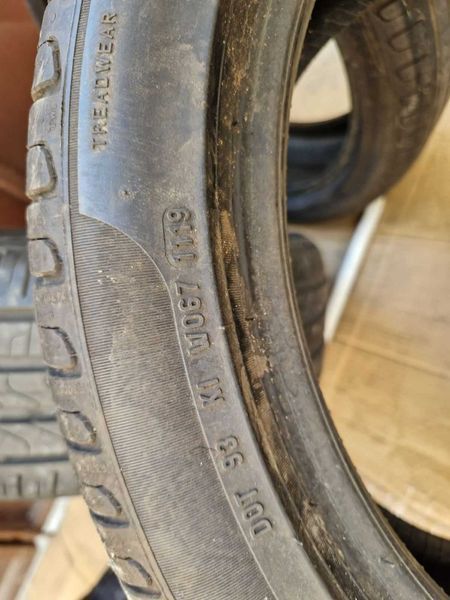 4 Pirelli R18 225/45
летни гуми 
DOT1119