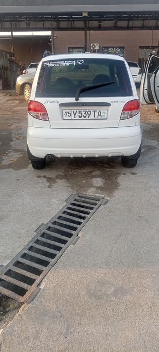 matiz moshinasi sotiladi