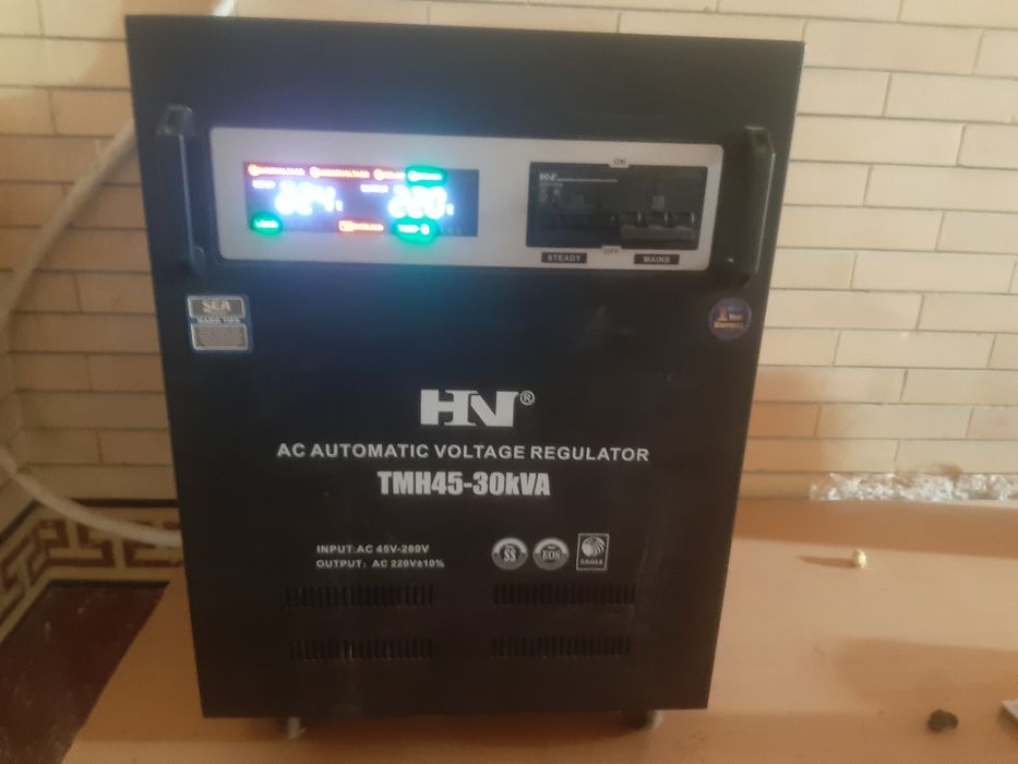 Продаю  стабилизатор