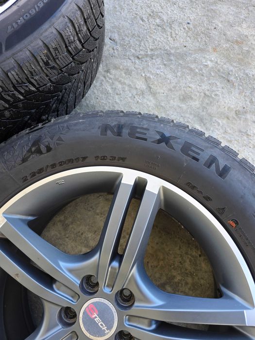 Оригинални алуминиеви джани с гуми 17",5х100/Субару