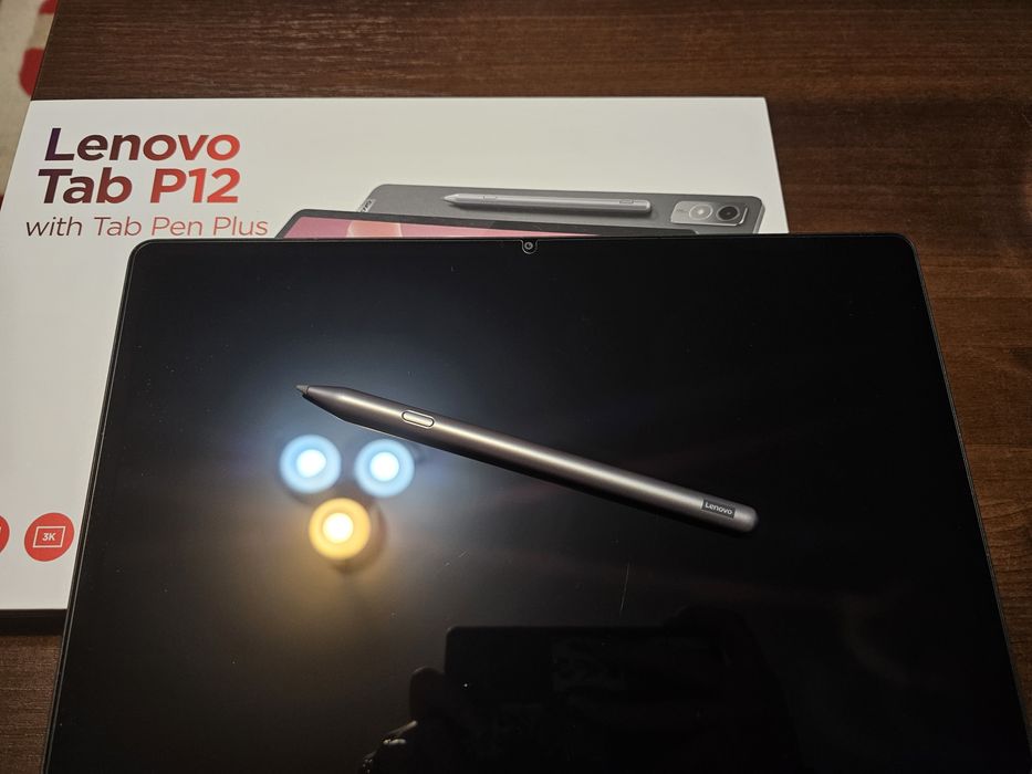 Lenovo Tab P12 inca in garantie